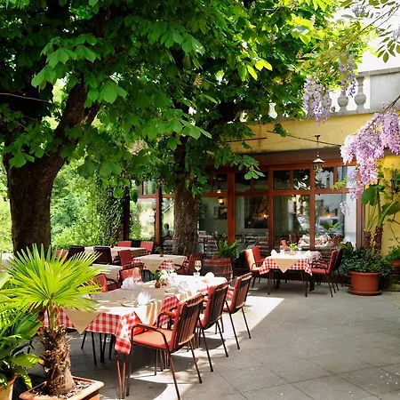 Πανσιόν Lectar